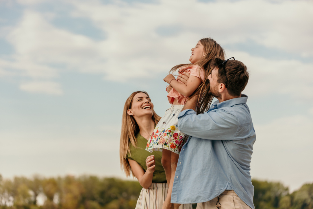 HSE Economists Reveal the Secret to Strong Families Illustration for news: HSE Economists Reveal the Secret to Strong Families